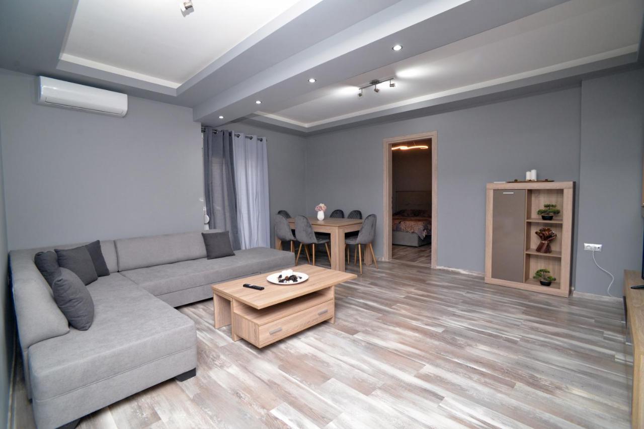 Luxury Apartment St Demetrios Downtown テッサロニキ エクステリア 写真