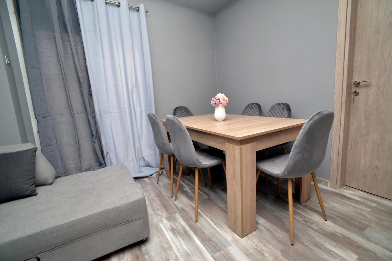 Luxury Apartment St Demetrios Downtown テッサロニキ エクステリア 写真